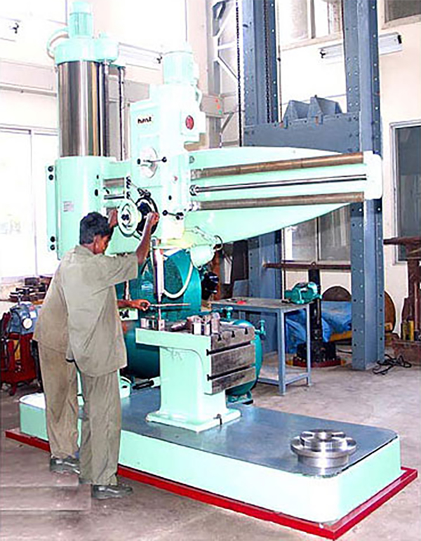 Radial Drilling Machine